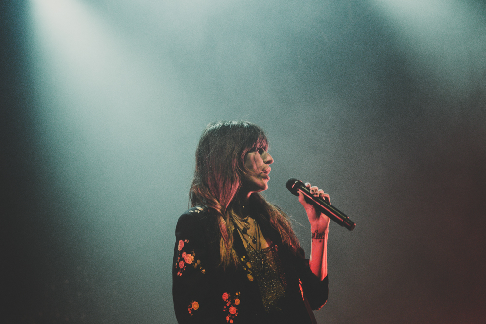 [Photos] Lou Doillon + Théa – Le Bikini – 10/04/2019