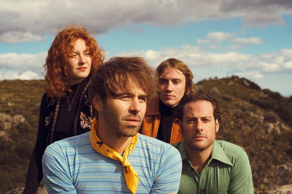 Guitares colorées et émotions mêlées avec After Geography