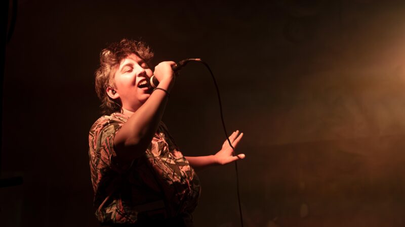 La tornade Arbas arrive en trio au Bijou mercredi 1er avril 2026