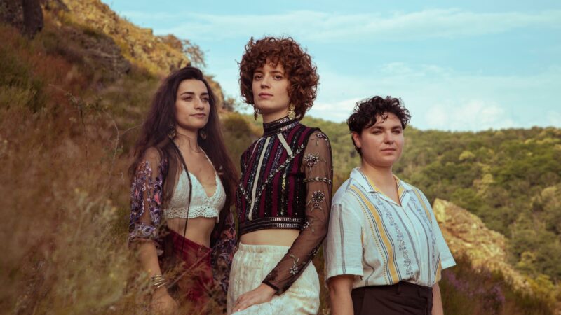 Anouck, le trio qui nous fait voyager