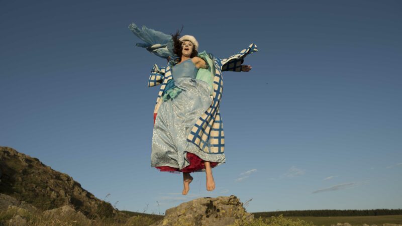 Interview avec Leïla Martial : « Je mets toute ma fierté à fabriquer une œuvre atypique »